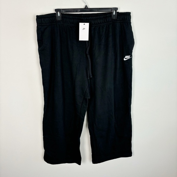 Nike Sportswear Club Fleece Women Mid-Rise Wide-Leg Sweatpant Black Plus Size 3X - Picture 1 of 7